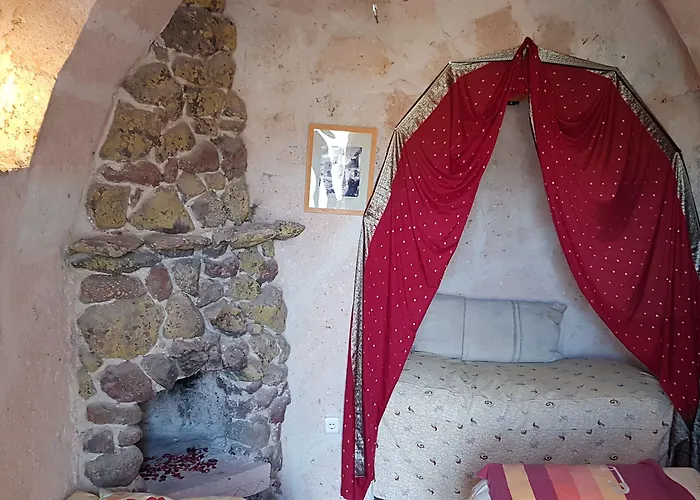 ホテル Akkoeyevleri 3*