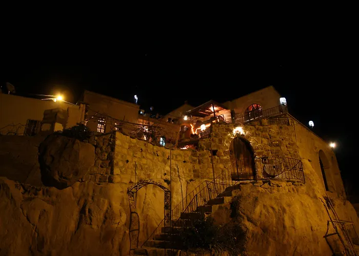 ホテル Akkoeyevleri 3*