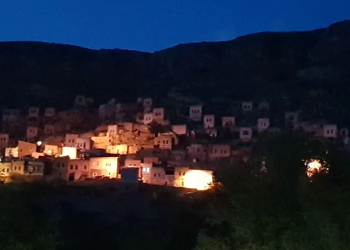 ホテル Akkoeyevleri 3*